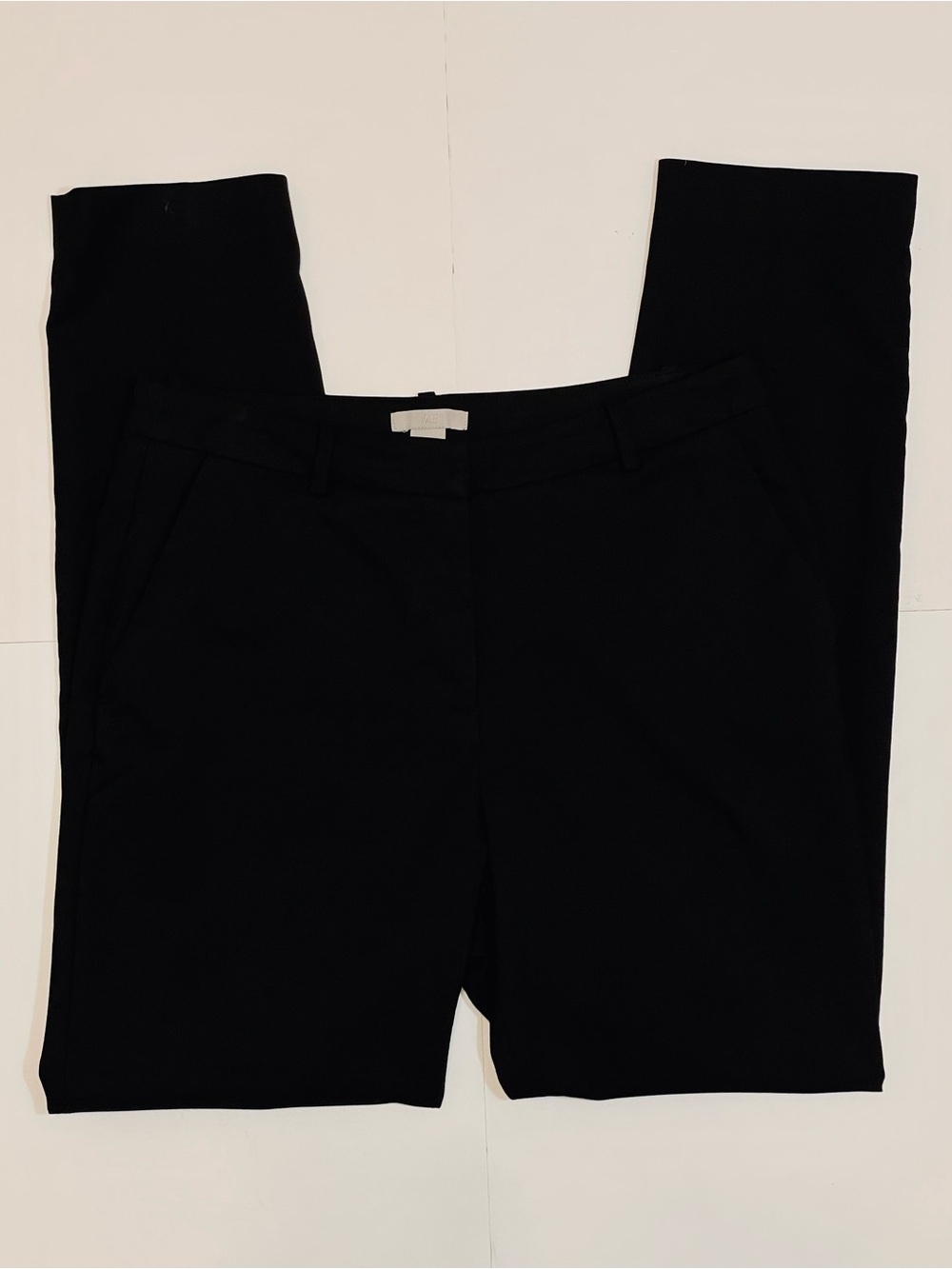 H&M Classic Black Women's Straight Leg Dress Pants Size 6